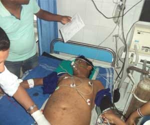 Brother of Mp Judev singh attack on teacher 