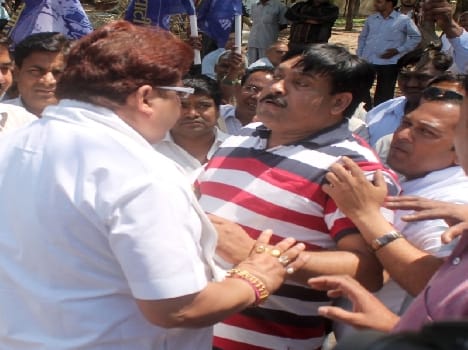 two bsp leader clashed in mathura