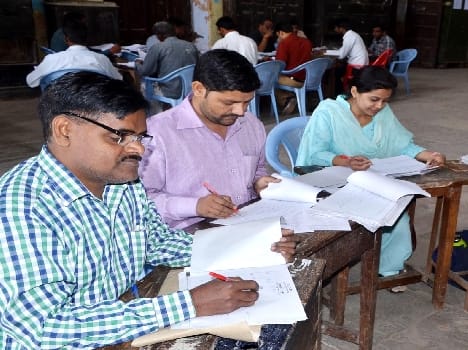 Evaluation of teachers end boycott Finish up