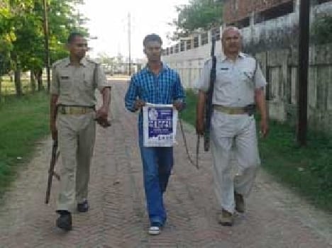 prisoner arrived in police recruitment