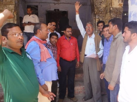 Mining mafia targets agitator