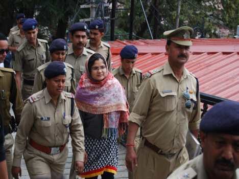 fake ias case in mussoorie.