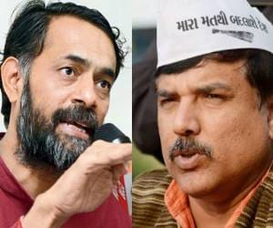 warning for aap volunteers for joining yogendra yadav 'swaraj samvad'