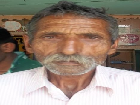 Brokers removed from the account of the two farmers Rs 88