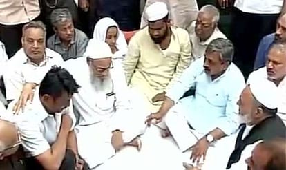 AAP-BJP tussle on turkman gate issue in delhi