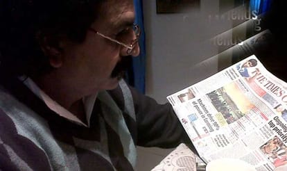 logo designer of aap asks his logo back from kejriwal
