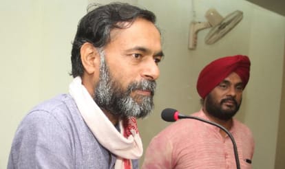 yogendra yadav unhappy with arvind kejriwal style