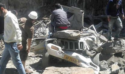 rock slides at kinnaur, four died.