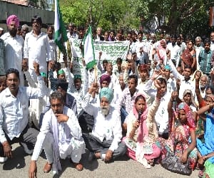 Land acquisition bill Roared BKU activists