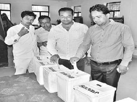 DBA polls : Ashok and Surendra elected joint president 
