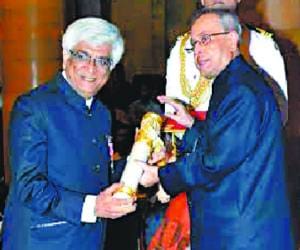 padamshri award to chandigarh pgi prof yogesh chawla