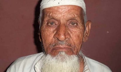 After seeing his crops waste farmer fires in his field.