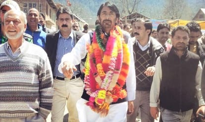 bjp will have results alike delhi in Jk says mir