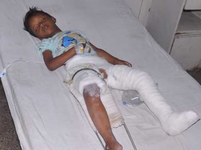 road accident on yamuna express way, three killed