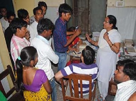 Of maternal deaths in hospital , Ruckus