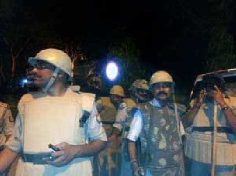 BHU to play cricket in the nuisance, stone throwing