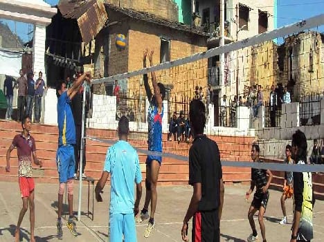 Someshwar B , Kalikoli A volleyball semifinals
