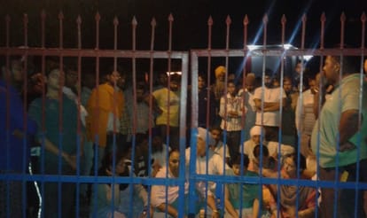 police beaten family villagers get angry.