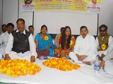 kaushambi news