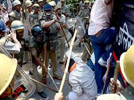 The Commission issued a relay hunger strike in protest against president