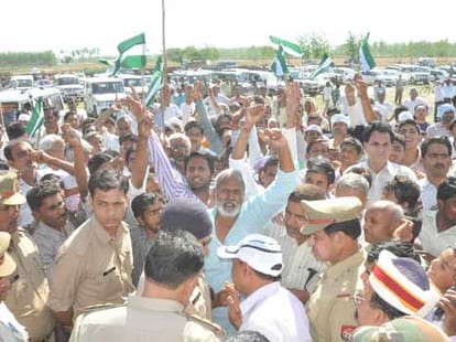 central minister sanjeev baliyan valgur comments on BKU