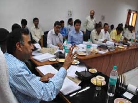 Three officers negligent adverse comment