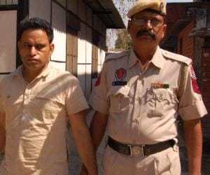 drug smuggler property dealer arrested in mohali