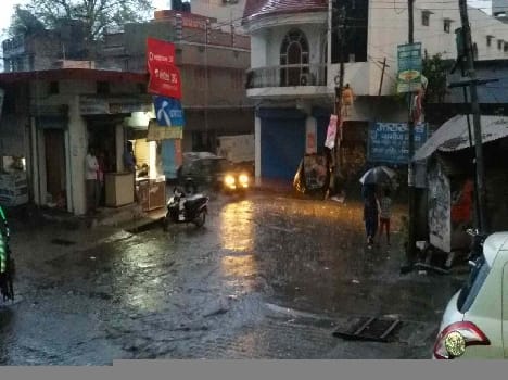 Torrential rain trounced farmers, increased cold