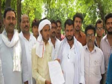 Students sought shabby building roads soon