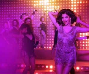 Anushka's hot look in bombay velvet