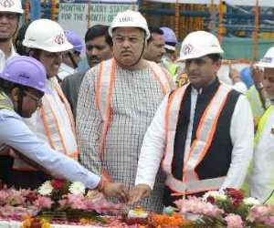 Lucknow metro developement become fast