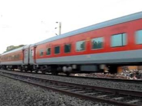 mumbai ac special departed vacant