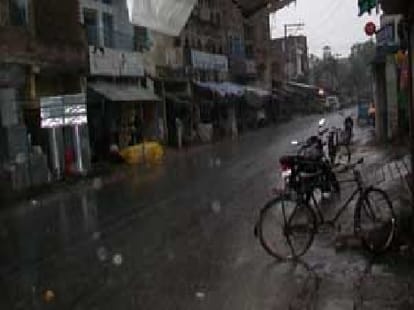 western disturbance active, heavy rain may be