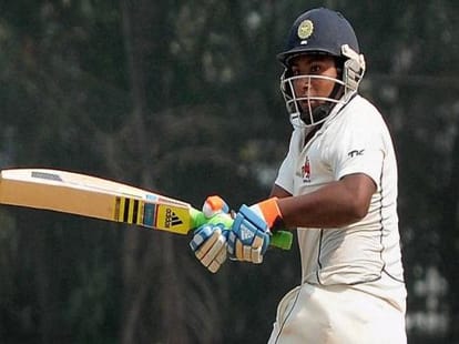 KKR's player robin uthappa got angry with RCB's players sarfaraz khan