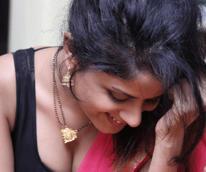 meet sridevi film actress anukriti sharma