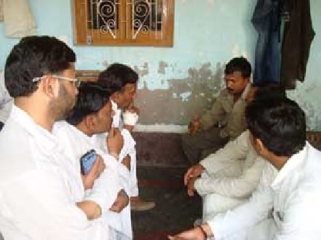 console The victim's family 