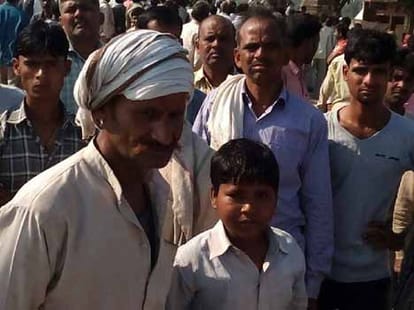 two brutally murder in agra