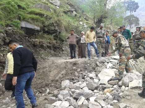 Hindustan Tibet road sunk, the world chopped Kinnaur.