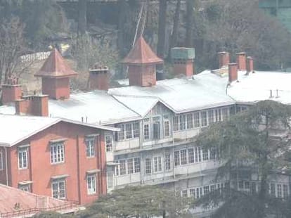 No roof painted buildings will now sue in court.