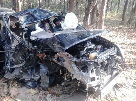 road accident in almora.