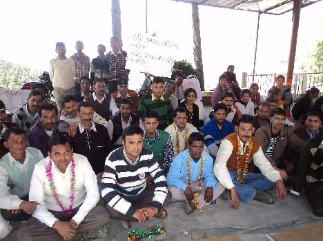 Alps personnel began a relay hunger strike