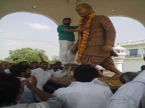 Chandrasekhar culminated in power running trails