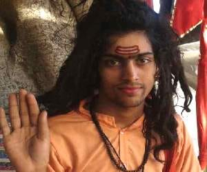 a person beat baba vishal yogi at una.