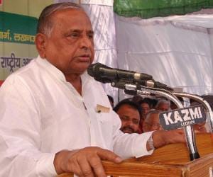 SP leaders against merge in Janta Pariwar.