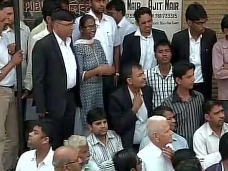 Lawyer found dead in tees hazari court in delhi