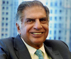 Ratan Tata gave open support to Modi.