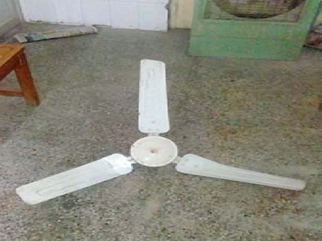 Children Ward broken fan , man injured