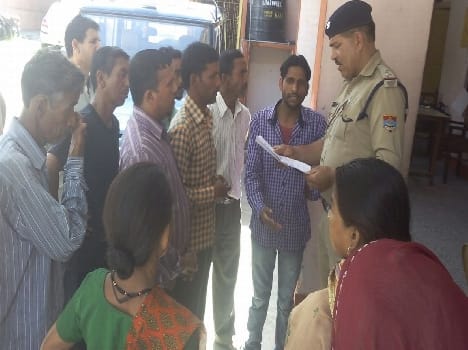Villagers in rape case surrounds the police station