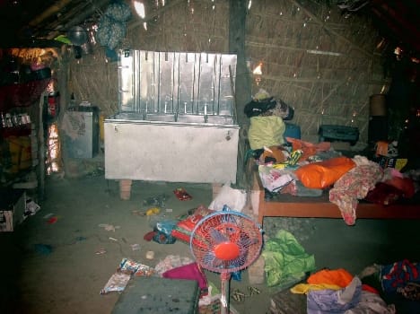 Dnduri two homes Foray , millions robbed