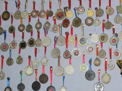 16 year old talented sketing player won 100 medal